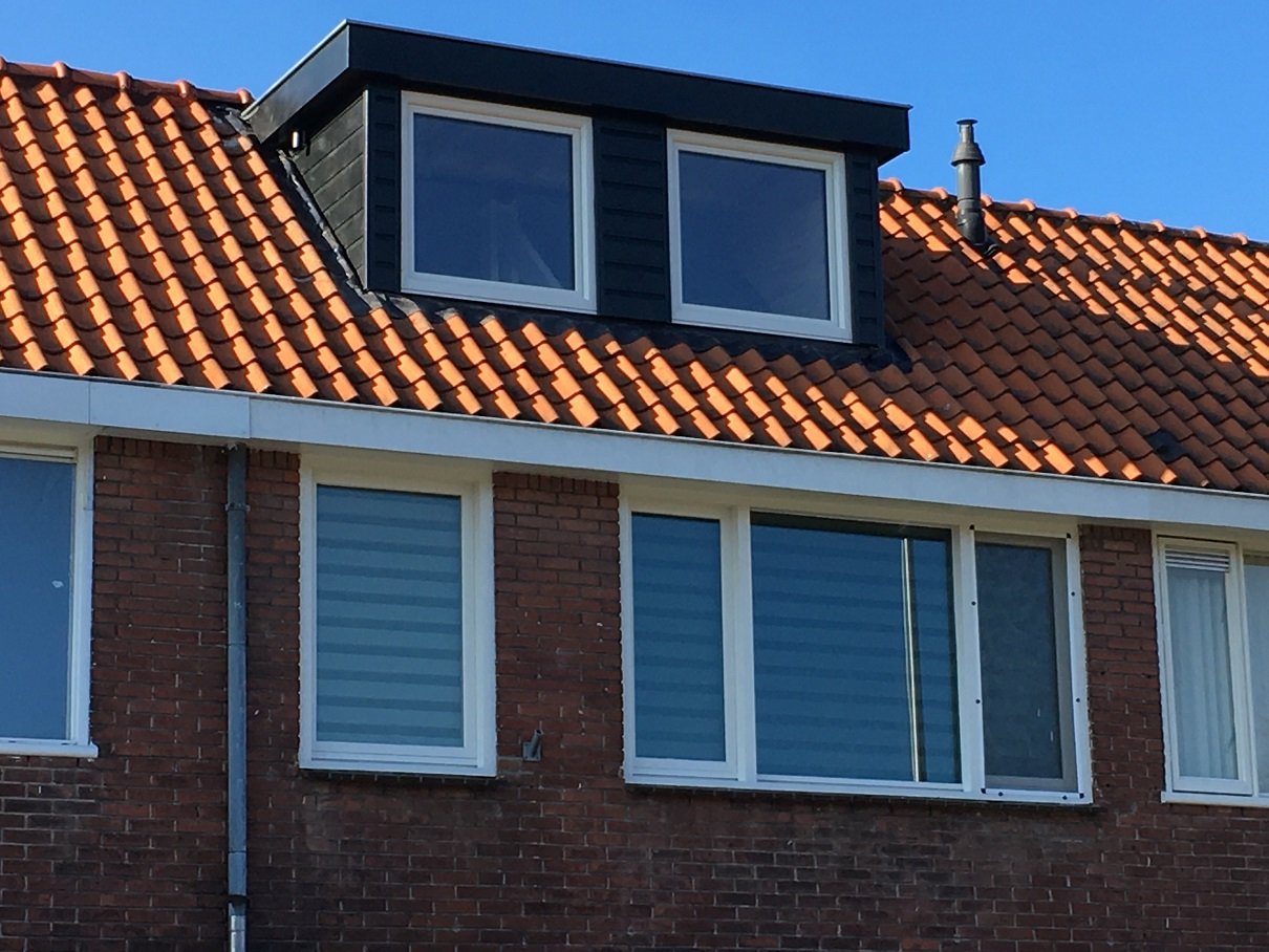 Traditionele dakkapel gemonteerd te Utrecht!