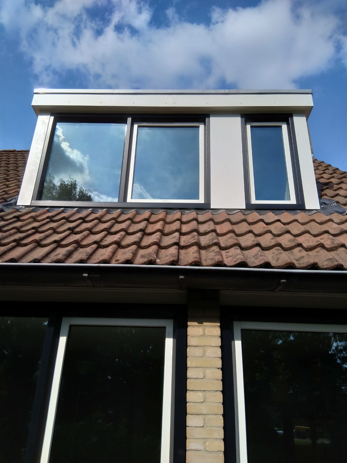 Kunststof kozijnen gemonteerd en dakkapel gerenoveerd te Wijk bij Duurstede!